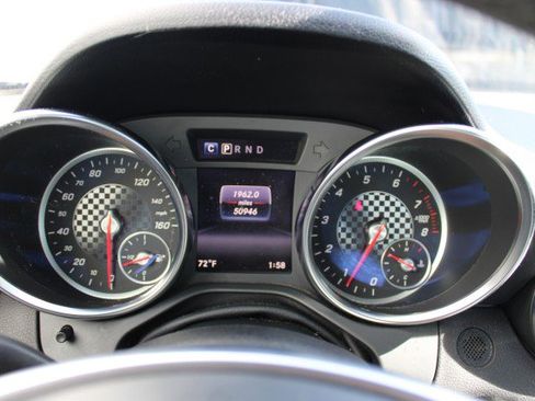 Used 2019 Mercedes-Benz SLC 300 image 19