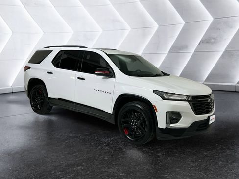 Used 2023 Chevrolet Traverse Premier w/ Redline Edition image 1