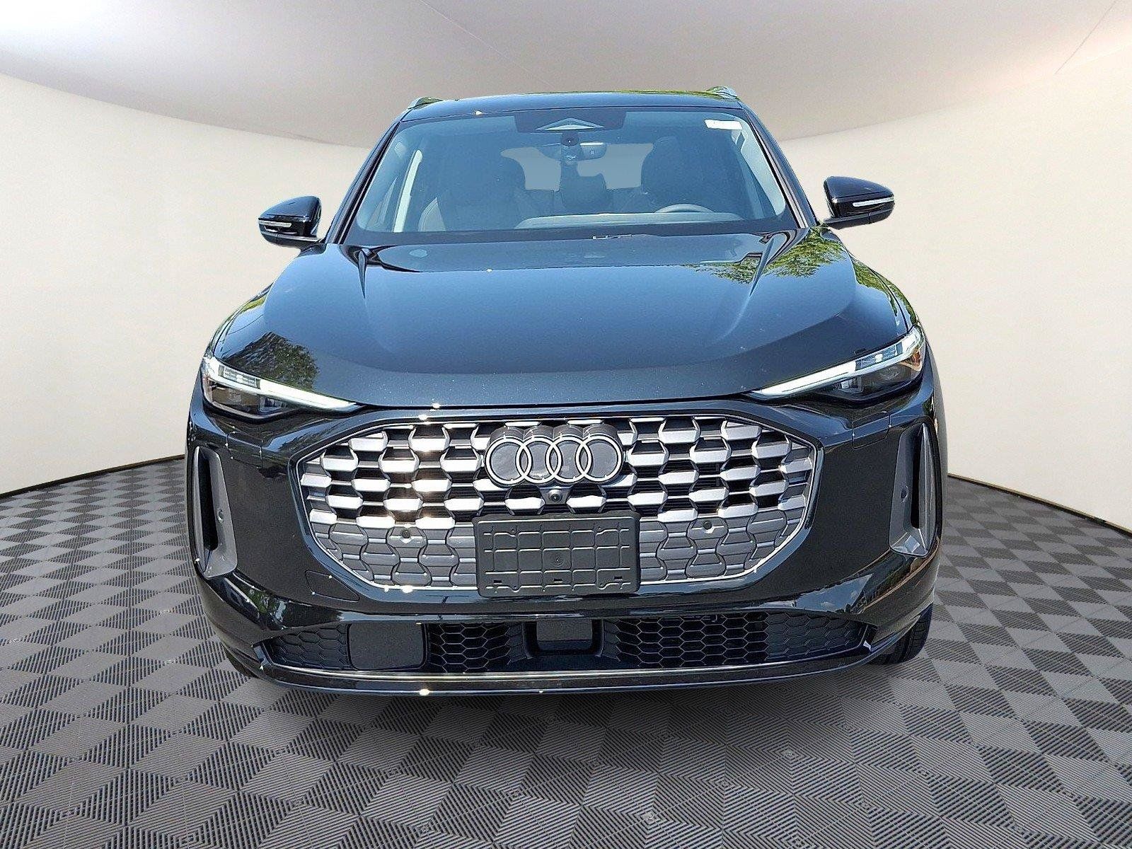 New 2026 Audi Q5 Premium Plus AWD/4WD image 2