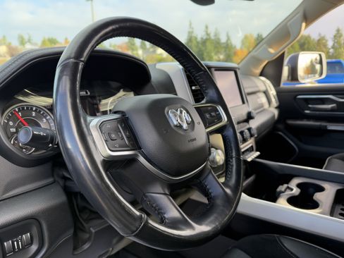 Used 2020 RAM 1500 Laramie image 9