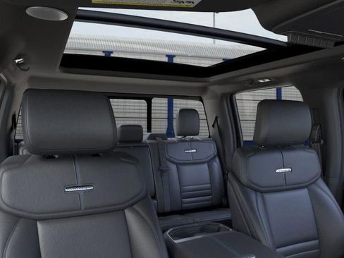 New 2026 Ford F450 Platinum image 22