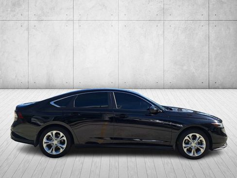 Used 2024 Honda Accord LX image 6