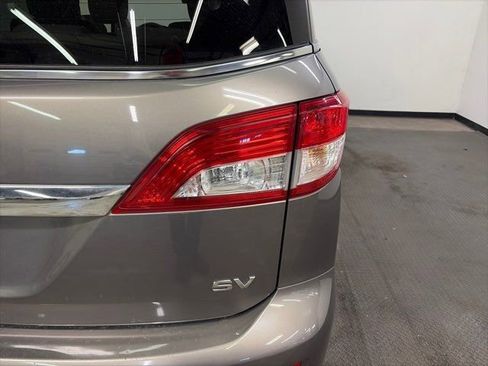 Used 2016 Nissan Quest SV image 9