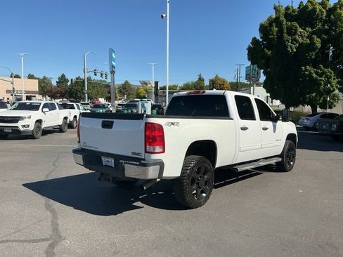 Used 2014 GMC Sierra 2500 SLE image 3