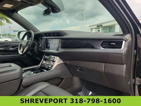 Certified 2021 GMC Yukon XL Denali w/ Denali Premium Package AWD/4WD image 30