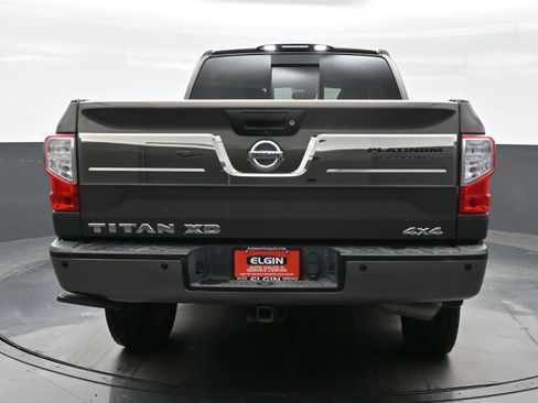 Used 2017 Nissan Titan Platinum Reserve image 5