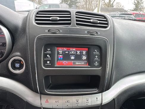 Used 2018 Dodge Journey SE w/ Connectivity Group image 20