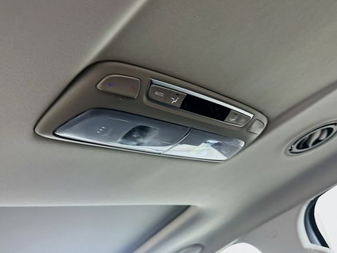 Used 2025 Kia Telluride S image 28