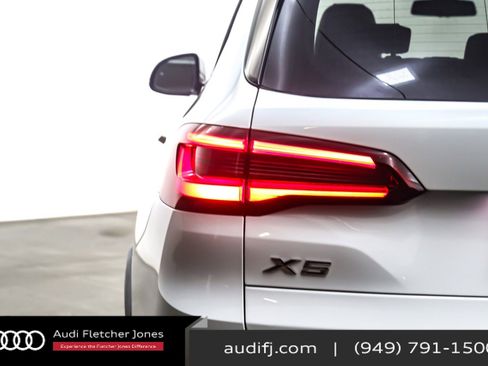 Used 2023 BMW X5 sDrive40i w/ Parking Assistance Package image 16