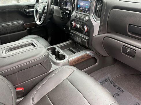 Used 2021 GMC Sierra 1500 SLT w/ SLT Premium Package image 16