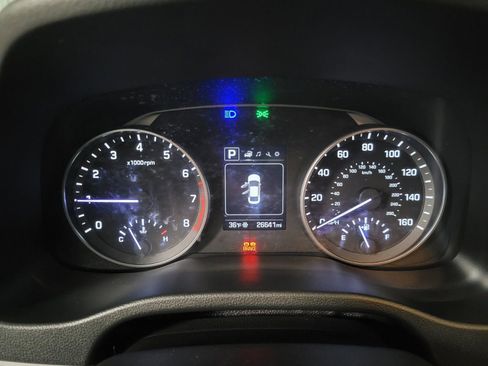 Used 2018 Hyundai Elantra SEL image 17