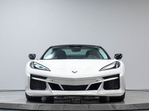 Used 2024 Chevrolet Corvette E-Ray w/ Stealth Interior Trim Package AWD/4WD image 58