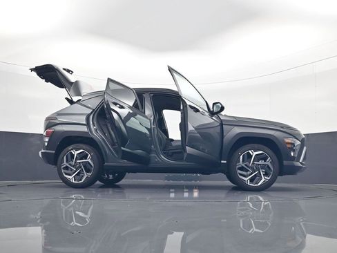 New 2026 Hyundai Kona SEL Premium image 33