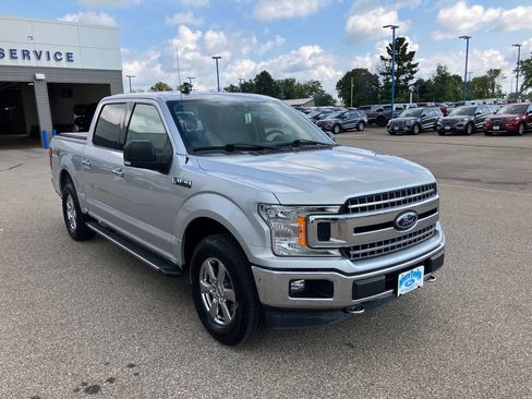 Used 2019 Ford F150 XLT w/ Equipment Group 302A Luxury AWD/4WD image 4
