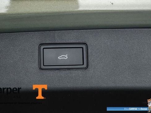 Used 2025 Volkswagen Tiguan SE R-Line image 69