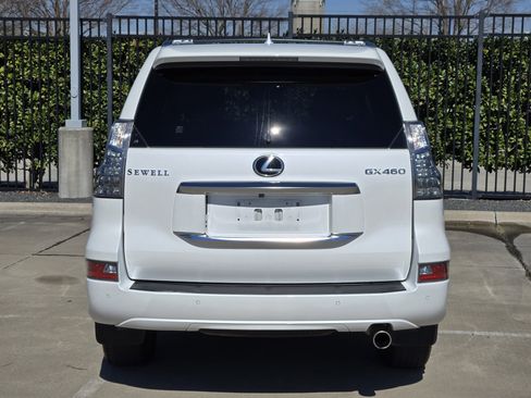 Used 2022 Lexus GX 460 Premium image 3