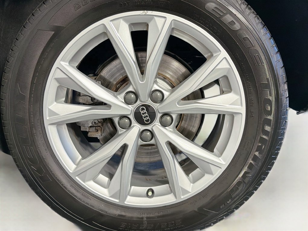 Used 2023 Audi Q3 2.0T Premium AWD/4WD image 30