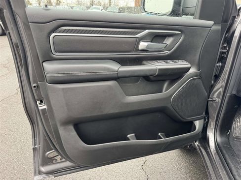 New 2026 RAM 1500 4x4 Crew Cab image 14