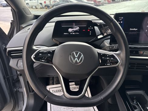 Used 2022 Volkswagen ID.4 Pro S image 18