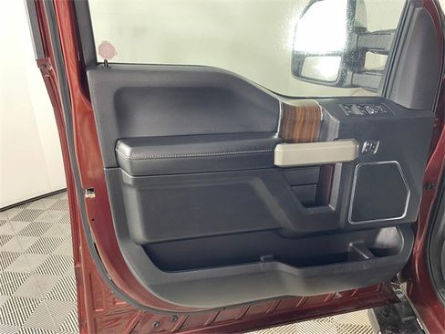 Used 2016 Ford F150 Lariat w/ Equipment Group 502A Luxury image 18