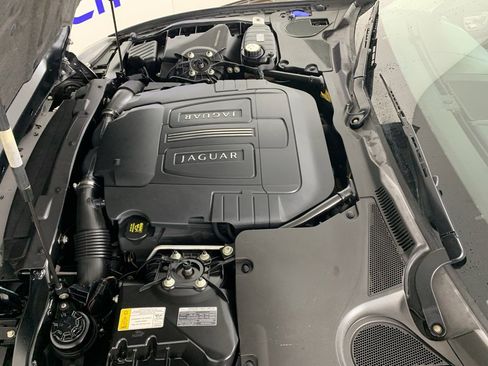 Used 2010 Jaguar XK Convertible image 10