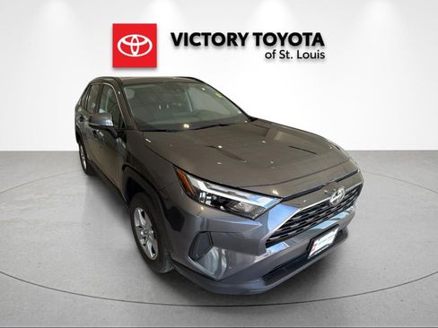 Used 2025 Toyota RAV4 XLE image 1