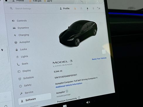 Used 2025 Tesla Model 3 Long Range image 17