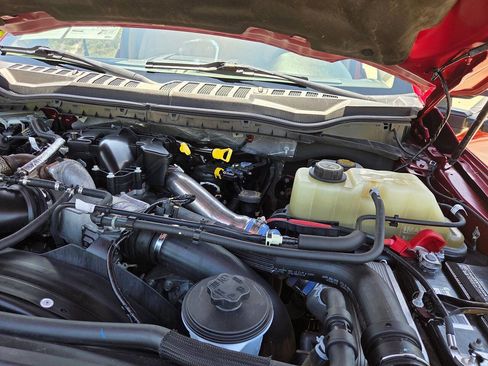 Used 2019 Ford F350 Lariat w/ Lariat Value Package AWD/4WD image 18