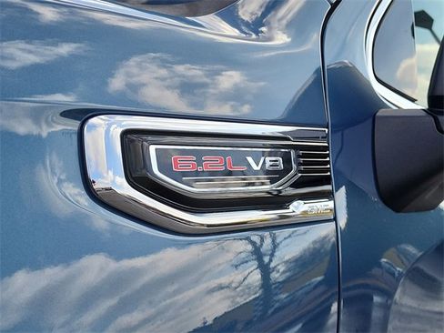 New 2026 GMC Sierra 1500 Denali w/ Denali Reserve Package image 12