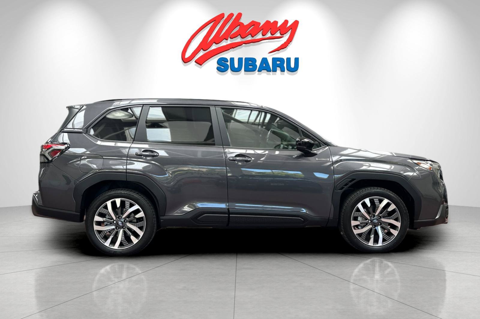 New 2026 Subaru Forester Touring AWD/4WD image 3