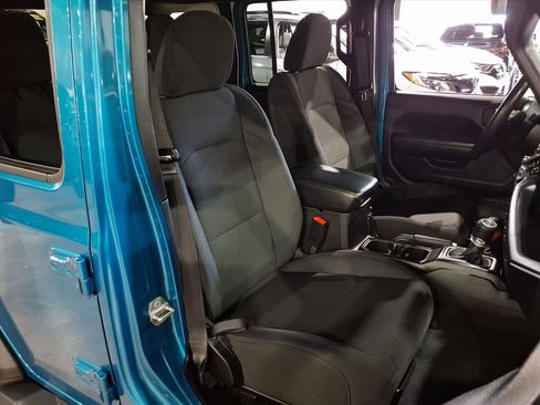 Used 2020 Jeep Wrangler Unlimited Sport S image 22