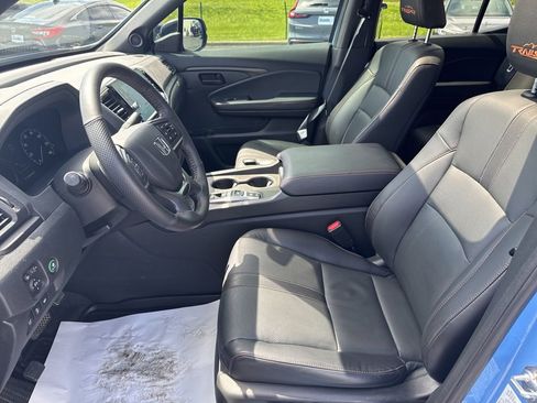 Certified 2024 Honda Ridgeline TrailSport image 28