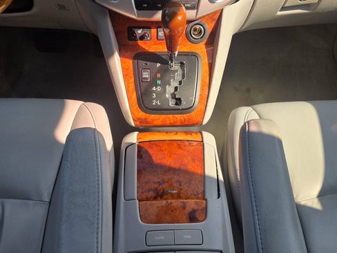 Used 2006 Lexus RX 330 AWD image 13