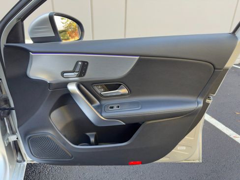 Used 2022 Mercedes-Benz A 220 image 43