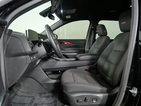 Used 2024 Chevrolet Traverse Z71 AWD/4WD image 15