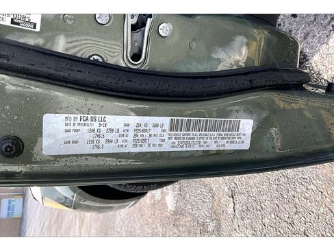 Used 2018 Dodge Journey SXT w/ Safe & Sound Group image 37