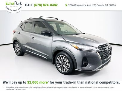 Used 2022 Nissan Kicks SR