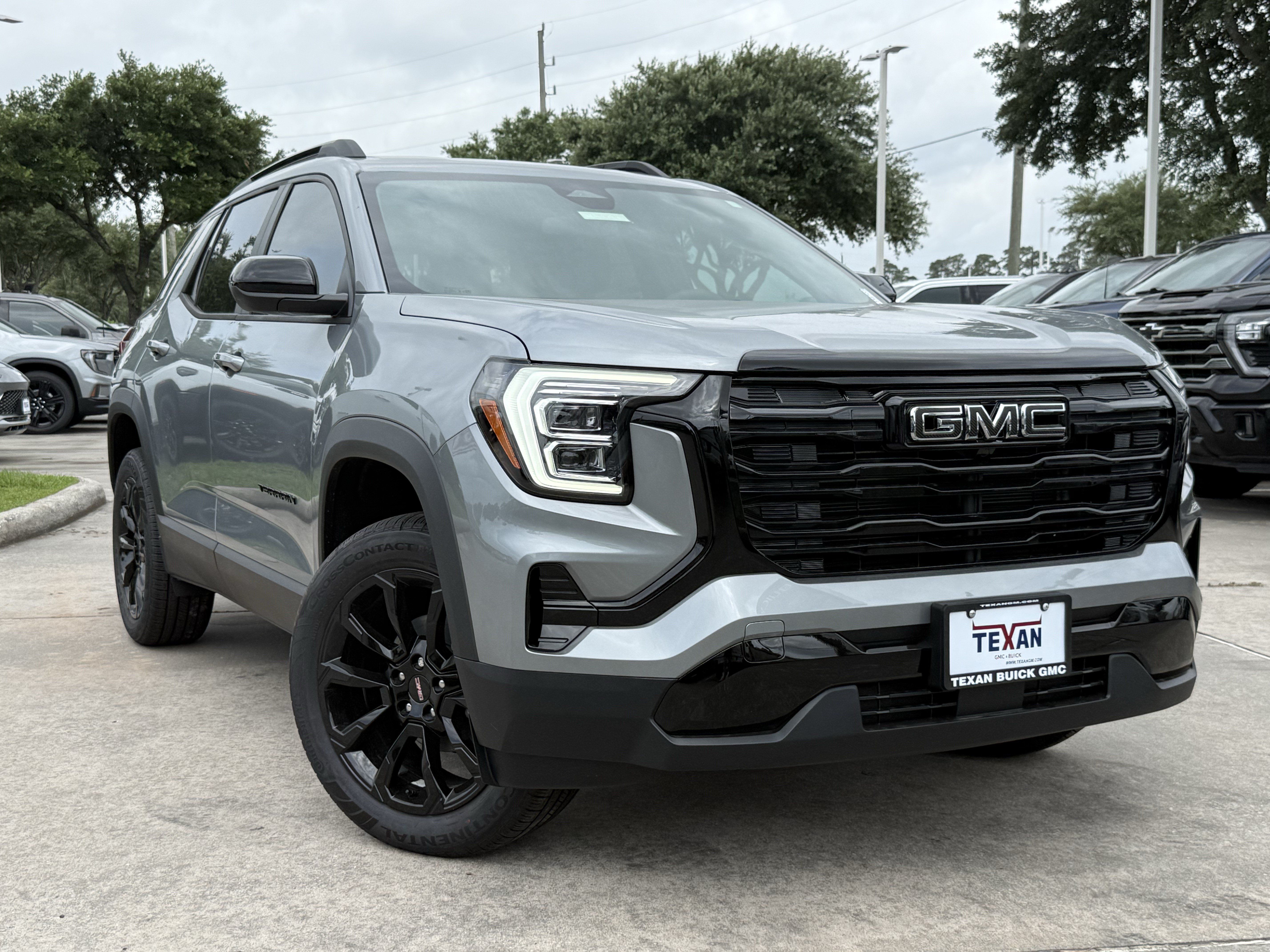 New 2026 GMC Terrain Elevation w/ Black Edition FWD image 2