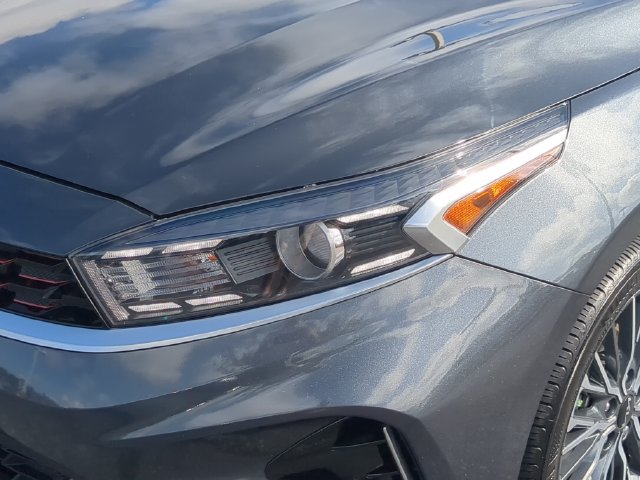 Used 2024 Kia Forte GT-Line FWD image 9