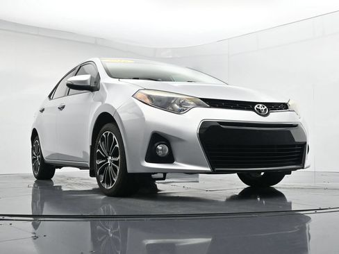 Used 2016 Toyota Corolla S FWD image 29