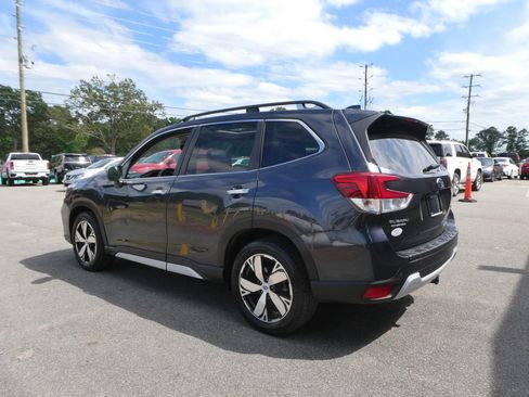 Used 2019 Subaru Forester Touring w/ Popular Package #3 AWD/4WD image 8