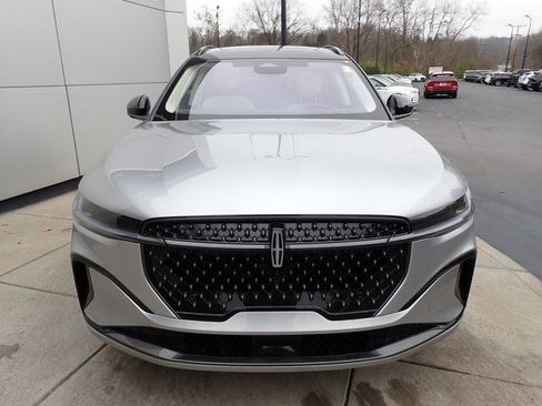 New 2026 Lincoln Nautilus Black Label w/ Jet Appearance Package AWD/4WD image 16