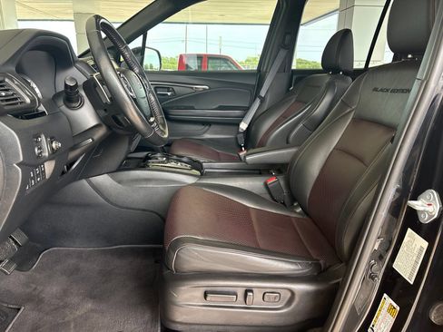 Used 2021 Honda Ridgeline Black Edition image 15