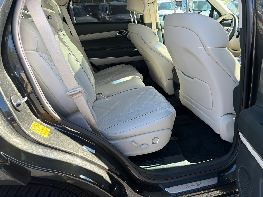 Used 2025 Genesis GV80 3.5T Prestige AWD/4WD image 15