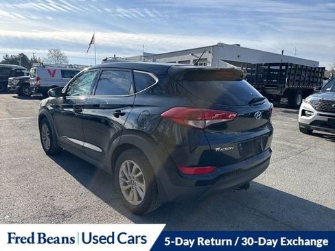 Used 2018 Hyundai Tucson SE image 5