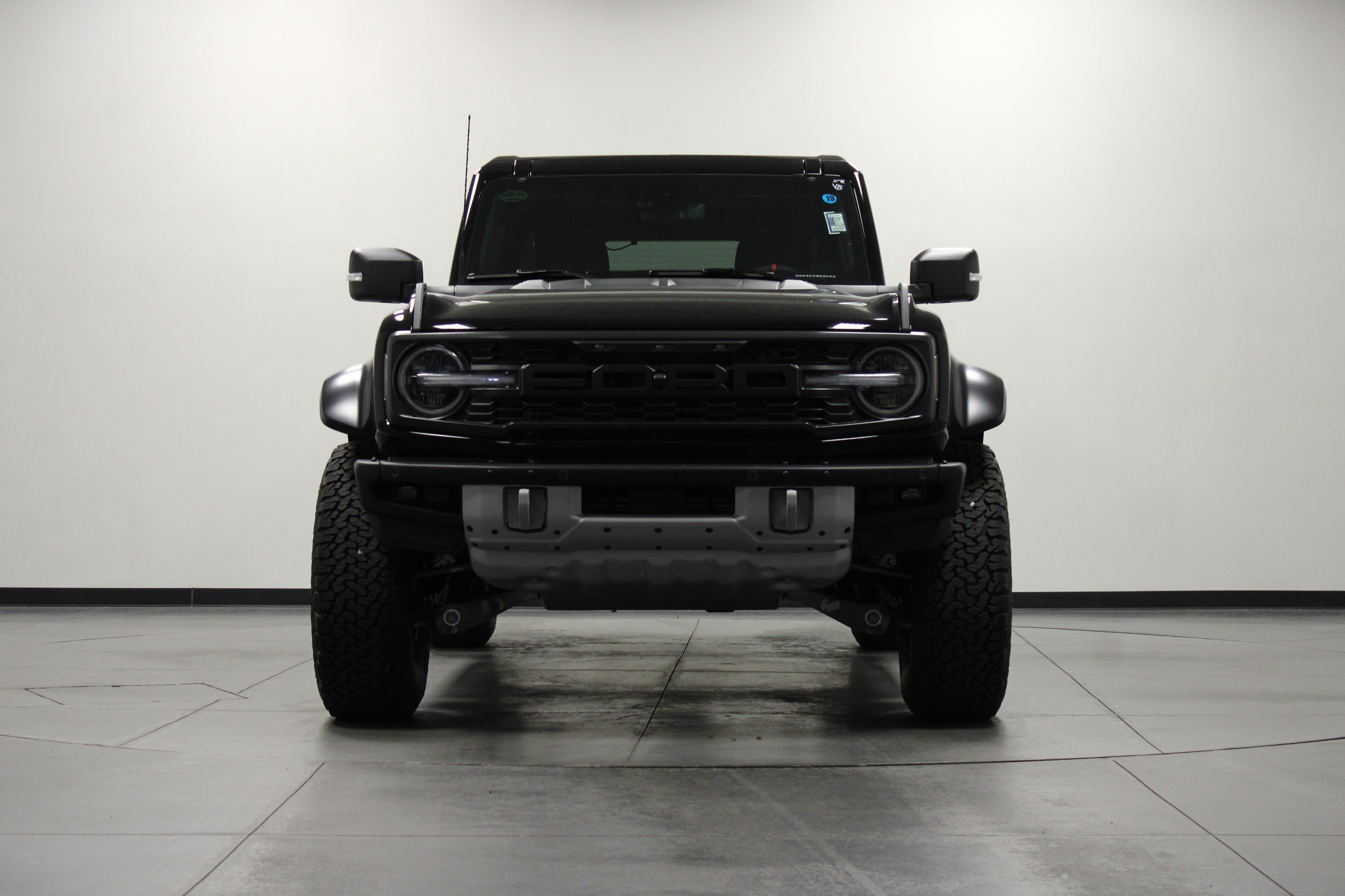 New 2026 Ford Bronco Raptor AWD/4WD image 9