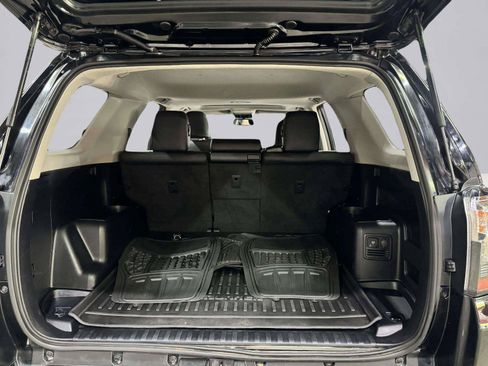 Used 2019 Toyota 4Runner TRD Off-Road Premium AWD/4WD image 58