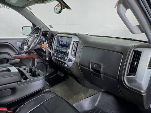 Used 2017 GMC Sierra 1500 SLT image 36