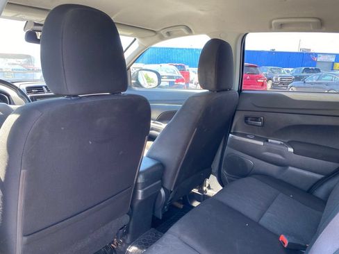 Used 2021 Mitsubishi Outlander Sport SE AWD/4WD image 14