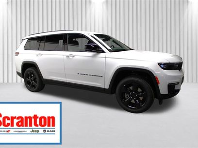 New 2025 Jeep Grand Cherokee L Limited w/ Black Appearance Package